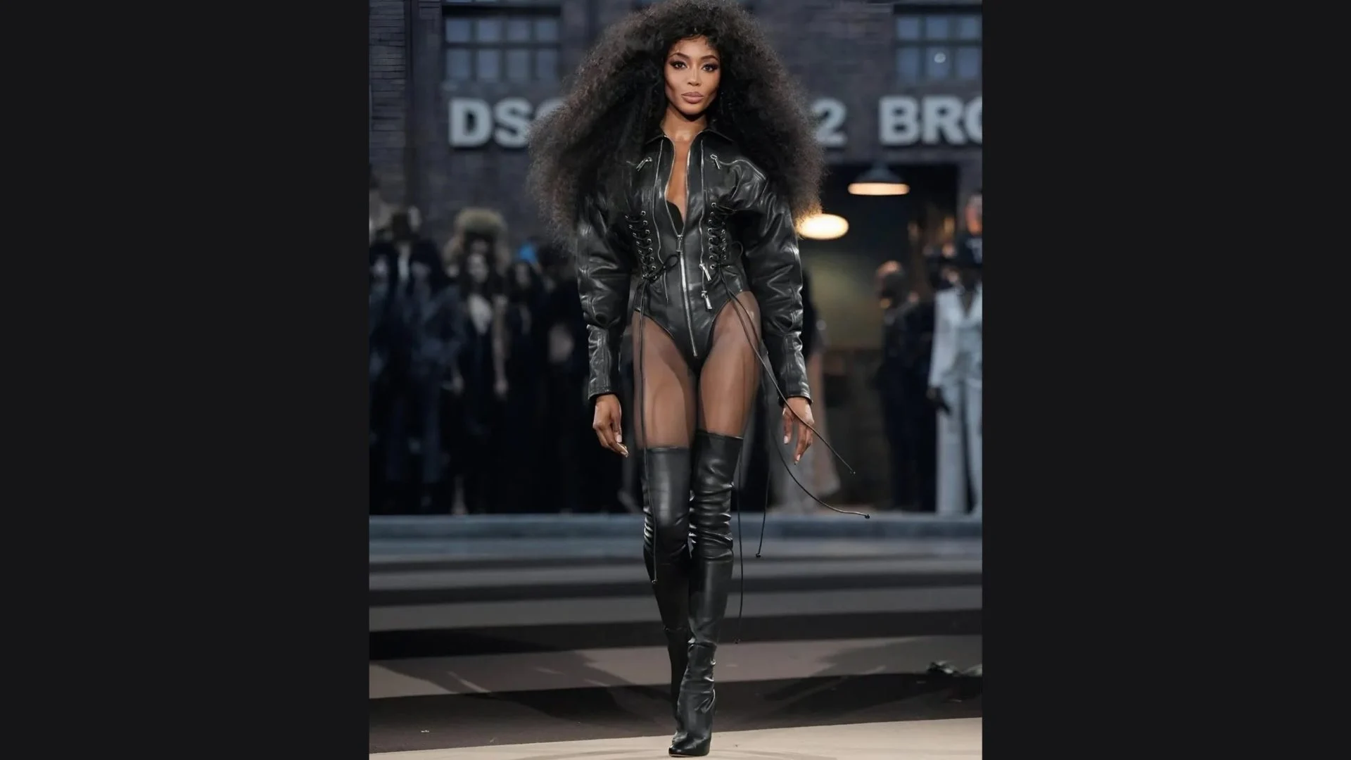 Naomi Campbell Shines Exceptionally As She Walks The Ramp For Dsquared2