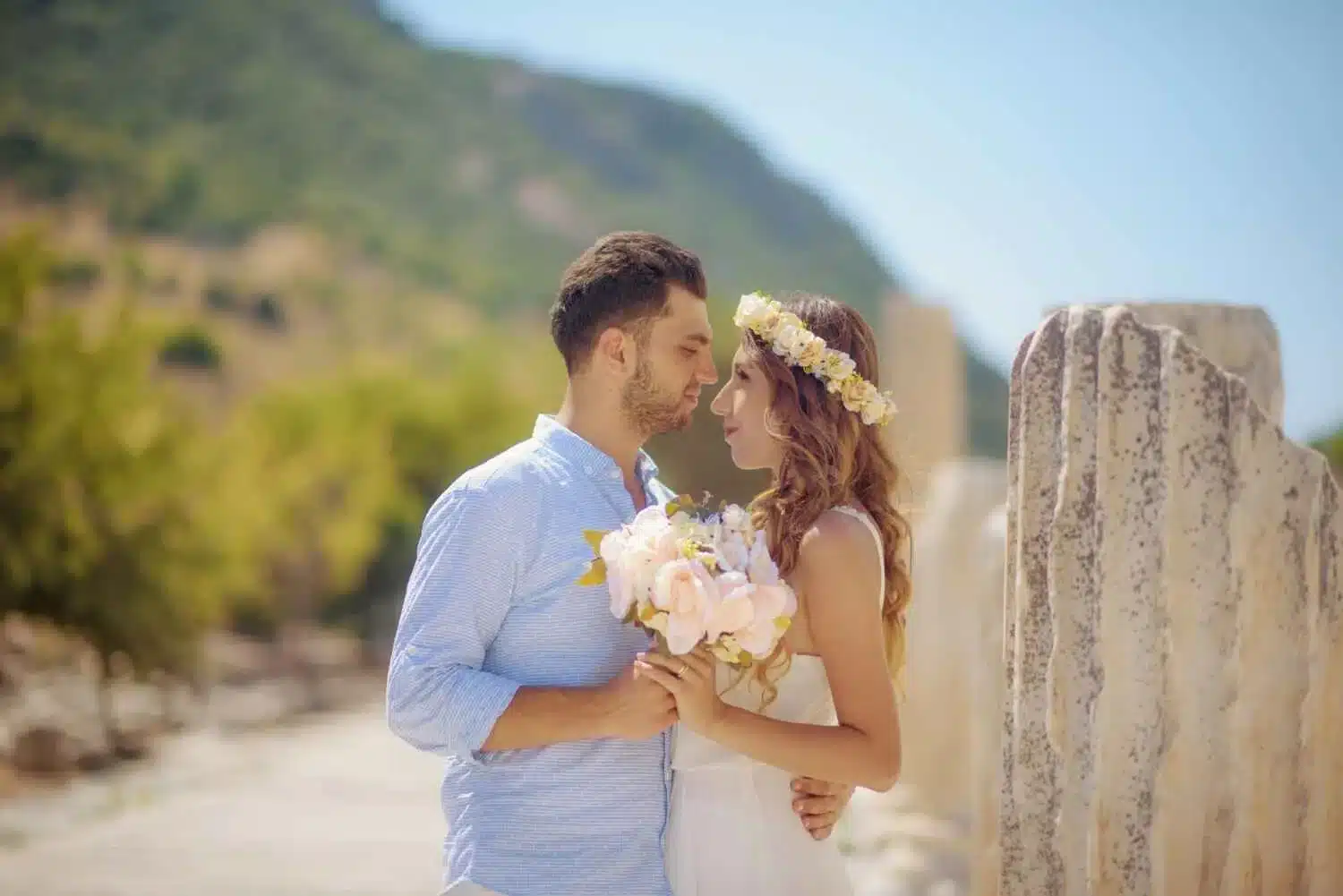 Couple destination wedding