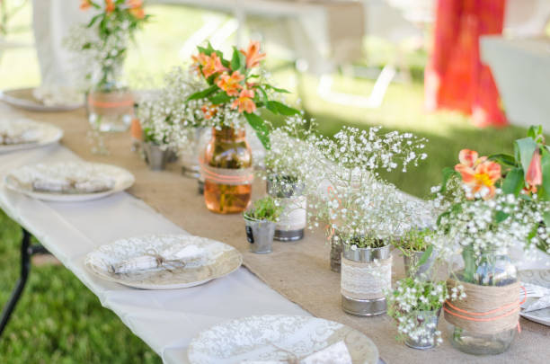 Wedding table decoration with flower