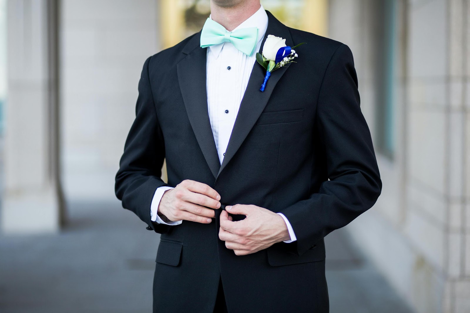 Customize your groom tuxedo