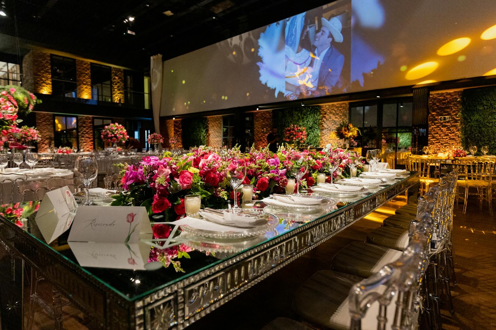 table setting in wedding reception venue