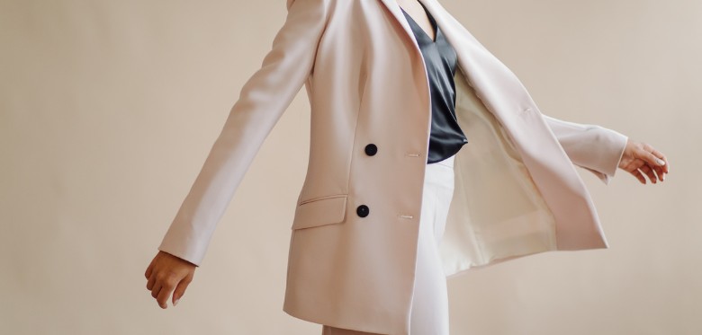 Sophisticated Evening Blazer for a Classy Touch