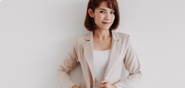 Bespoke-Inspired Luxury Blazer for a Timeless Appeal