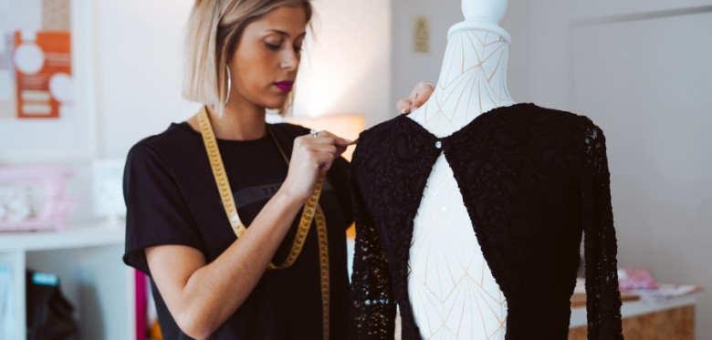 Elegant Designer Dress for a Timeless Look