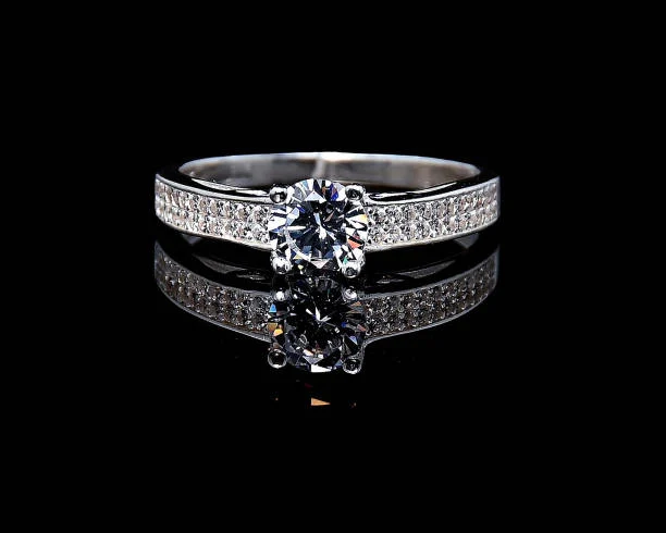 Natural Diamond Rings