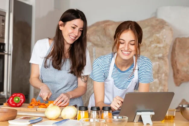 women cooking