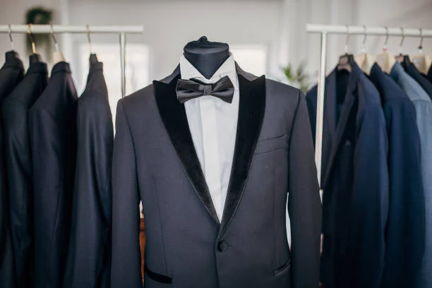 Expert Tips to Coordinate Wedding Party Suits for a Stylish, Polished Look